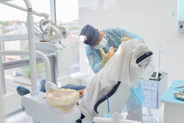 Best Emergency Tooth Extraction in Lake Lorraine, FL